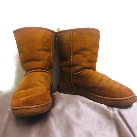 UGG Shoes - UGG AUSTRALIA ORIGINAL UGG SHORT BOOTS